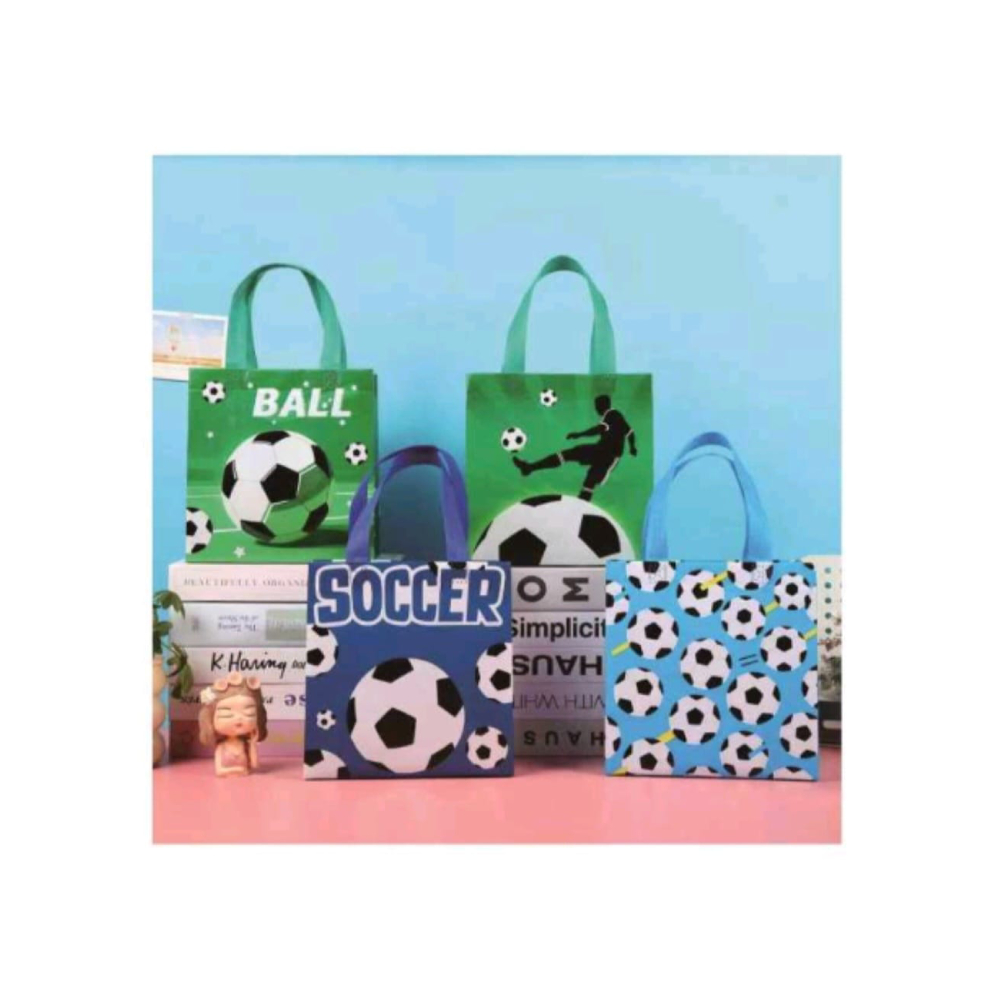 Set 4 pungi cadou multicolor, plastic, 32x26x10 cm, fotbal, PPQT8478