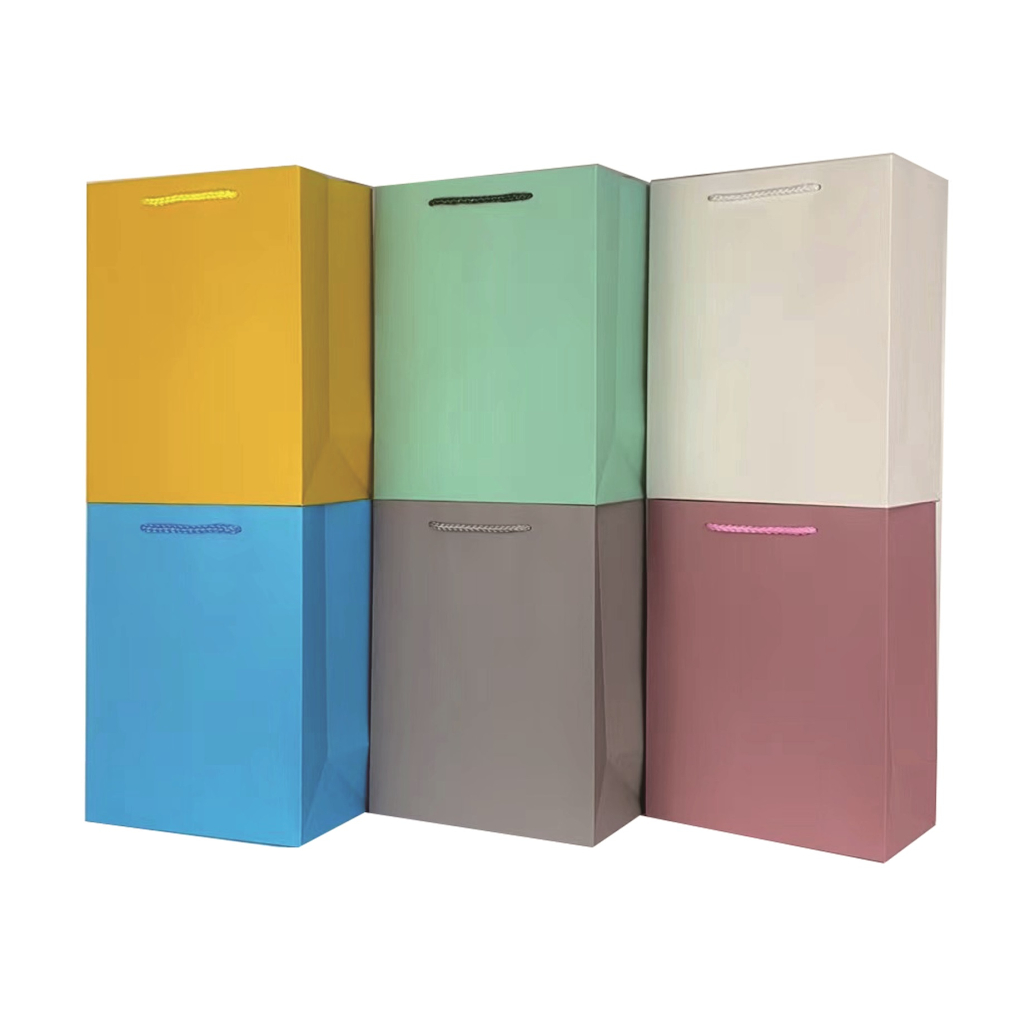 Set 6 pungi cadou auriu, verde, argintiu, albastru, gri, maro, 44x31x12 cm